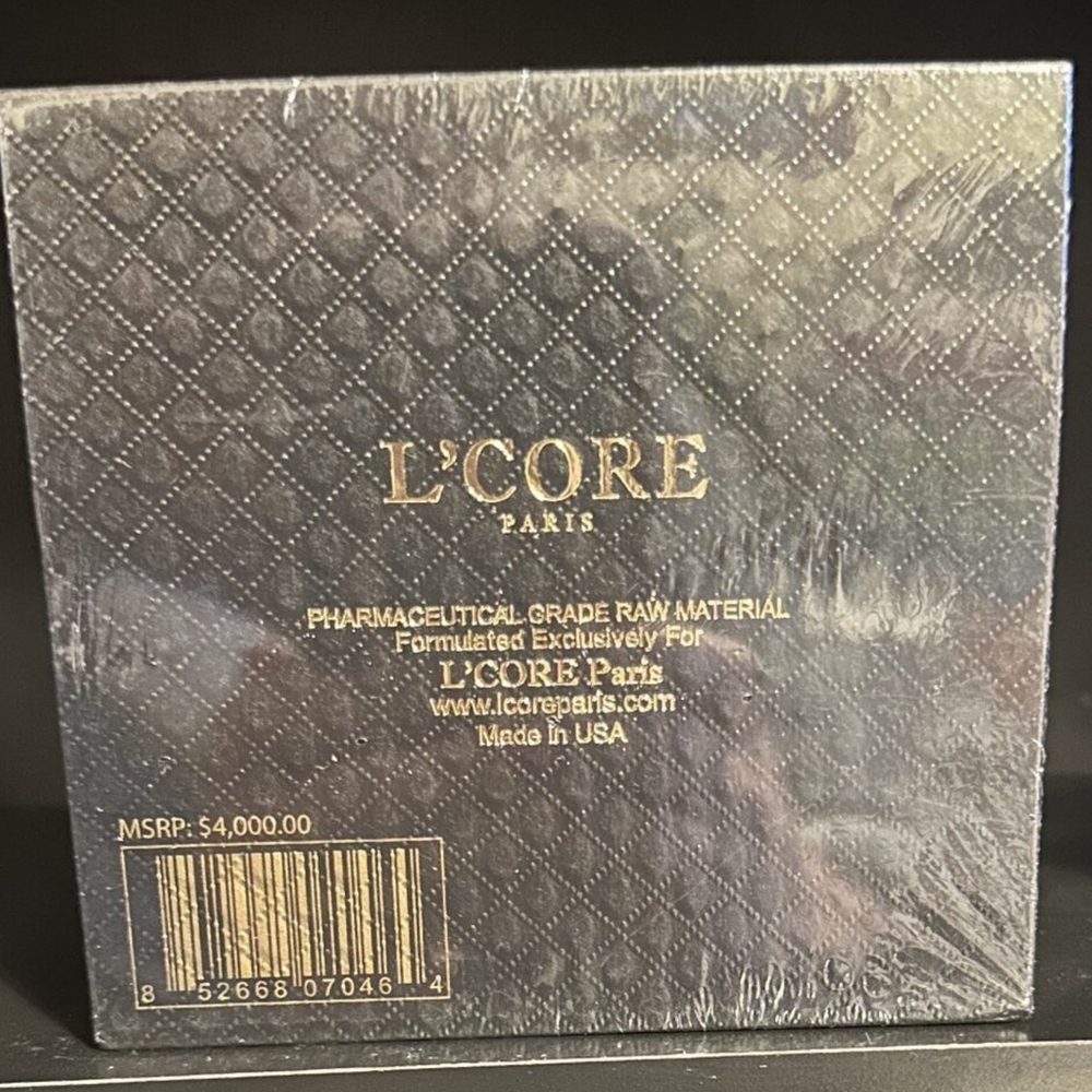 Black Mamba Rejuvenating Mask MSRP 4,000 - Picture 5 of 5